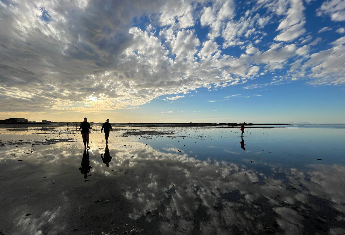 beach strolling