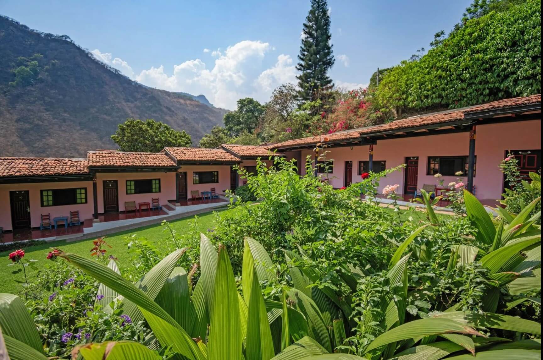 Hotel Agua Blanca